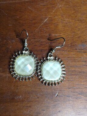 Circular Earrings with Yellowish White Stones